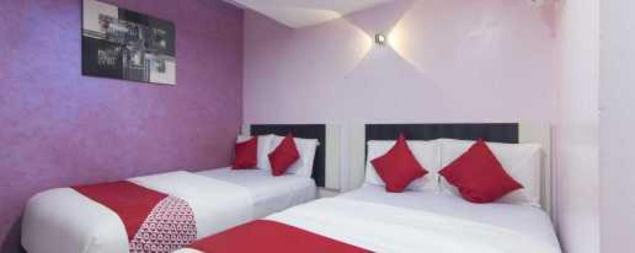 Hotel Sunsurya Кланг Екстер'єр фото