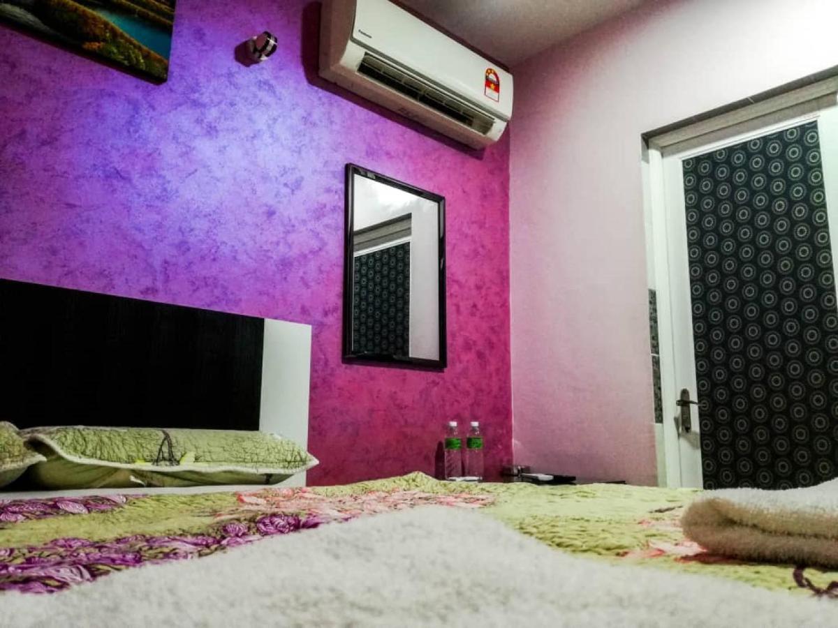 Hotel Sunsurya Кланг Екстер'єр фото