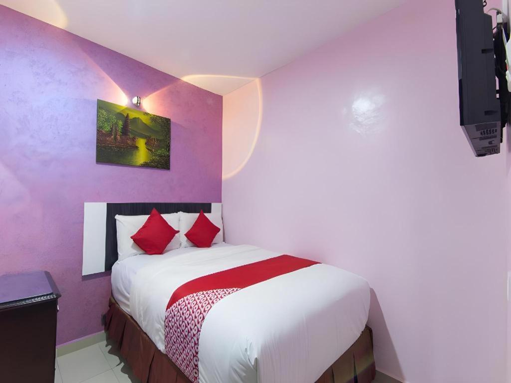Hotel Sunsurya Кланг Екстер'єр фото