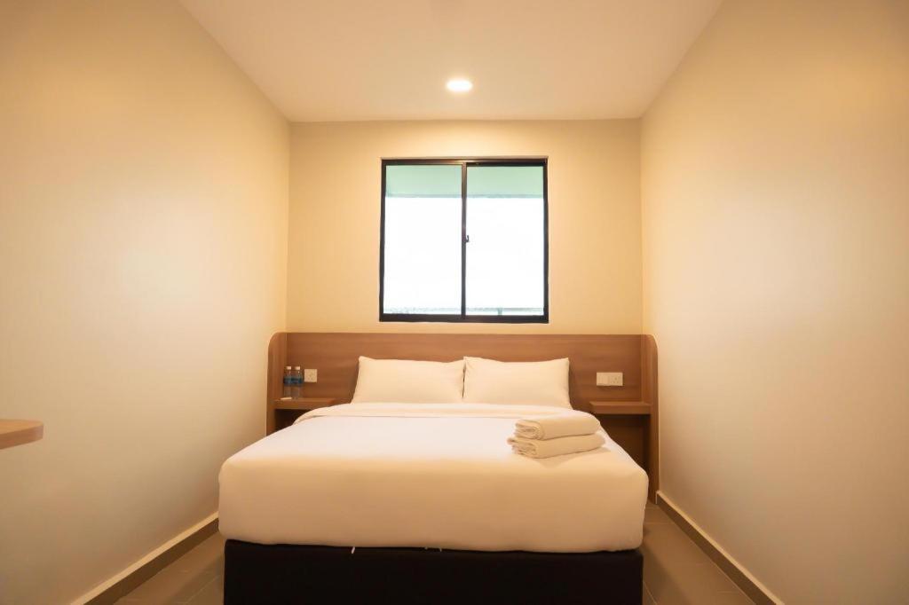 Hotel Sunsurya Кланг Екстер'єр фото